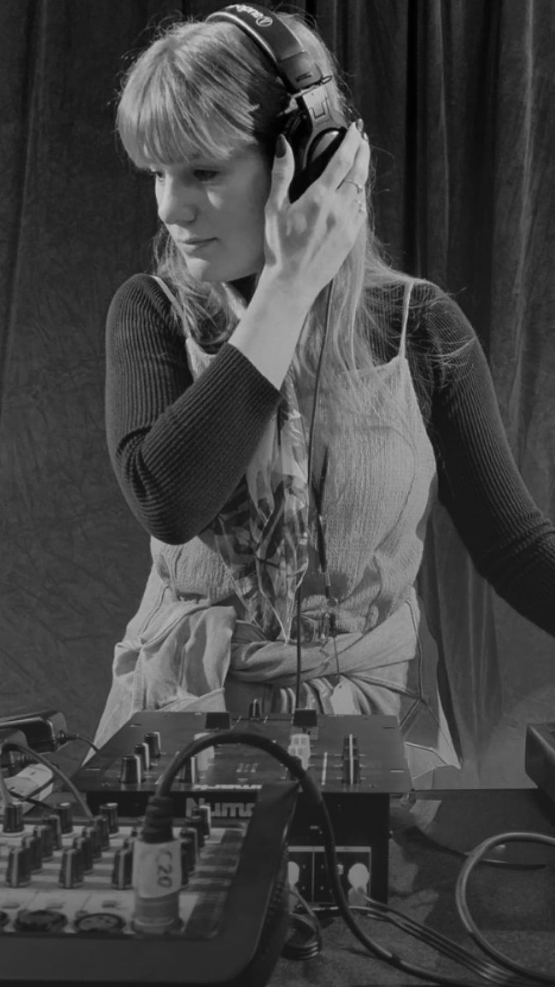 Terrace Tunes - DJ Soraya